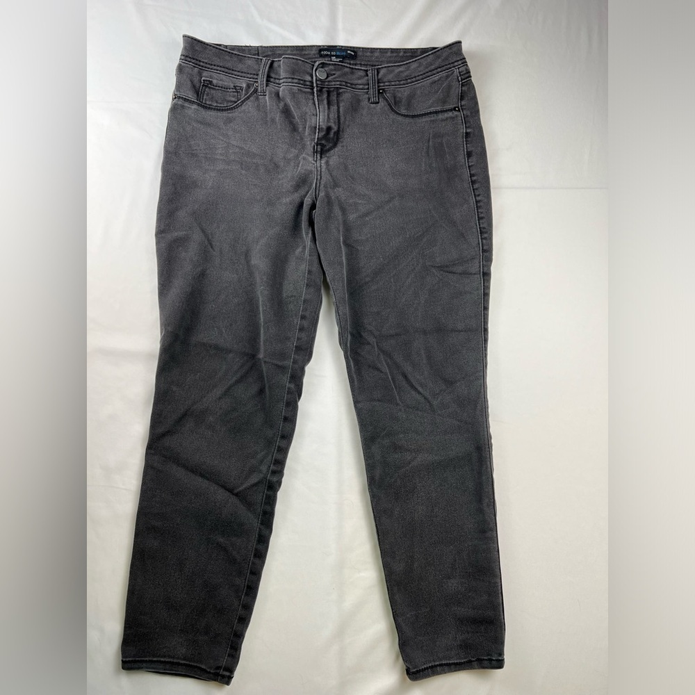 Fade to Blue - Women’s Jeans - Black - Size 14P - Skinny - Stretch